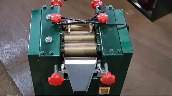實驗室三輥機 實驗室三輥機